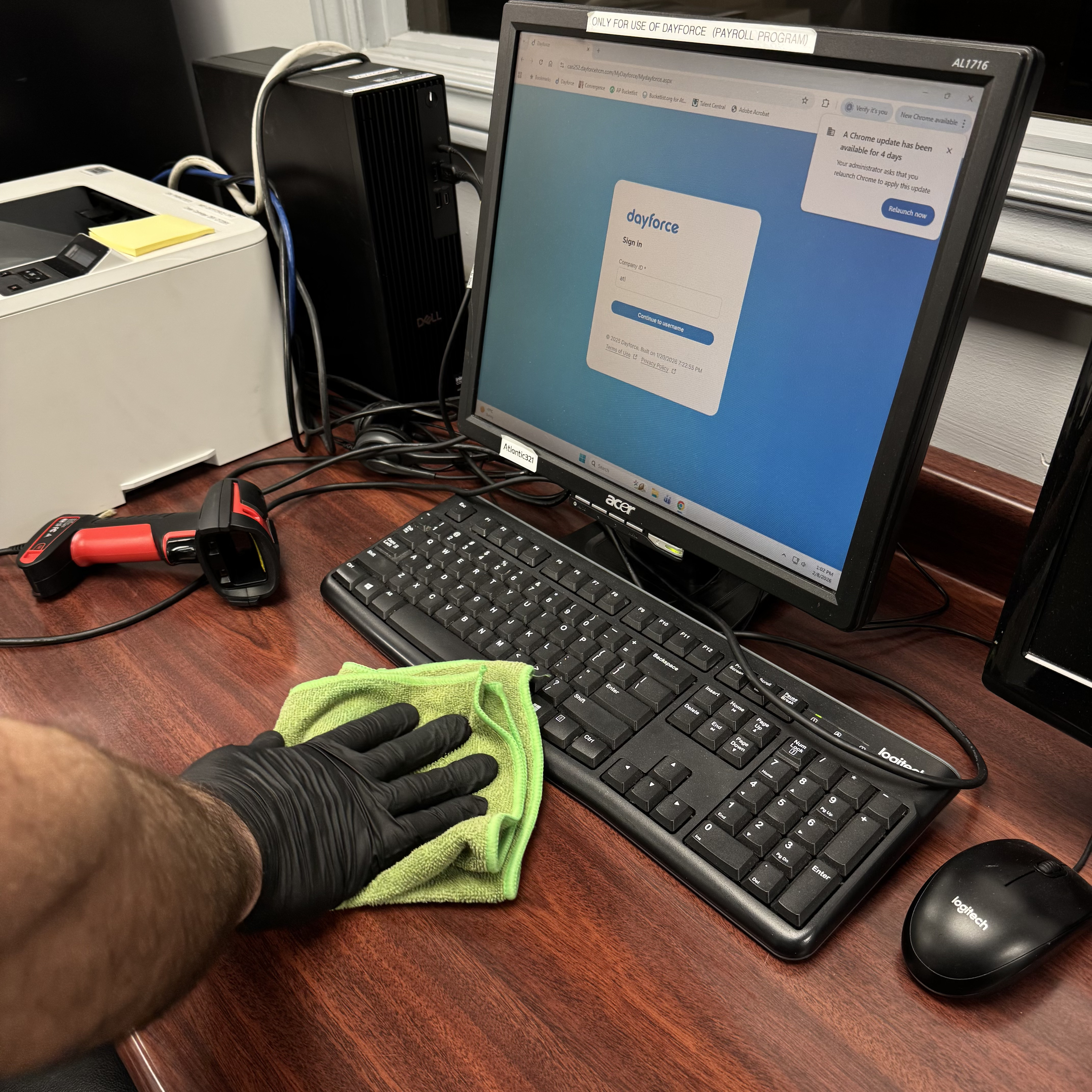 Neatly arranged office area after a deep clean